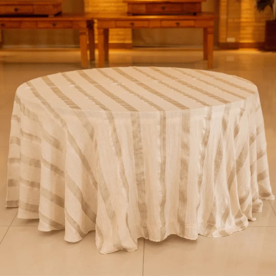 Toalha 8 lugares - Modelo 0030